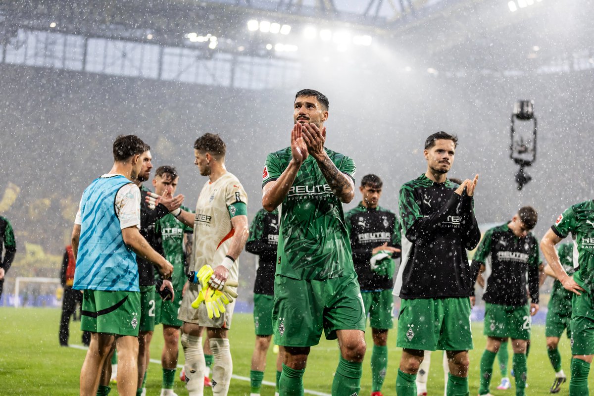 Trotz einer Leistungssteigerung im Vergleich zu den beiden vorherigen Begegnungen mussten sich die Fohlen in Dortmund dem BVB am Ostersonntag geschlagen geben. 

Der Nachbericht 👇
go.borussia.de/442gb7D

#dieFohlen