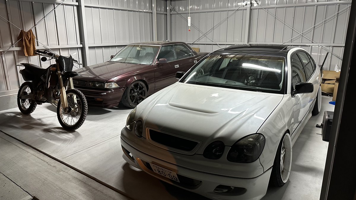 ひょんな事から
1JZ-GTEが増えてしまったので
3JZ-GGTTEE生活が始まりました

なお現状は不動明王なのでまずは動かす事を目標に

2台用のガレージに1台入れるのが理想だったのにどうしてこうなったんだろう…

とりあえず今の所は「なにも言う事はありません」