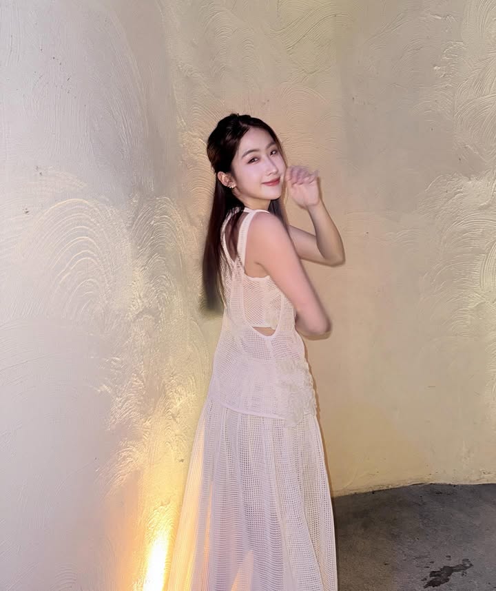 jane_lla tweet media