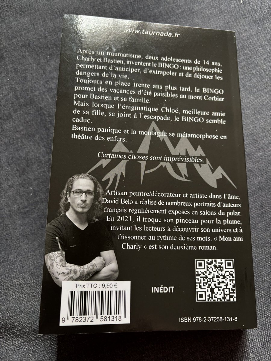 Un thriller psychologique qui nous malmène au même titre que Bastien le personnage principal. J’ai beaucoup aimé ma lecture même si j’avais l’impression d’avoir tout compris très tôt. Sans spoiler, j’ai finalement été trompée sur de nombreux points.
