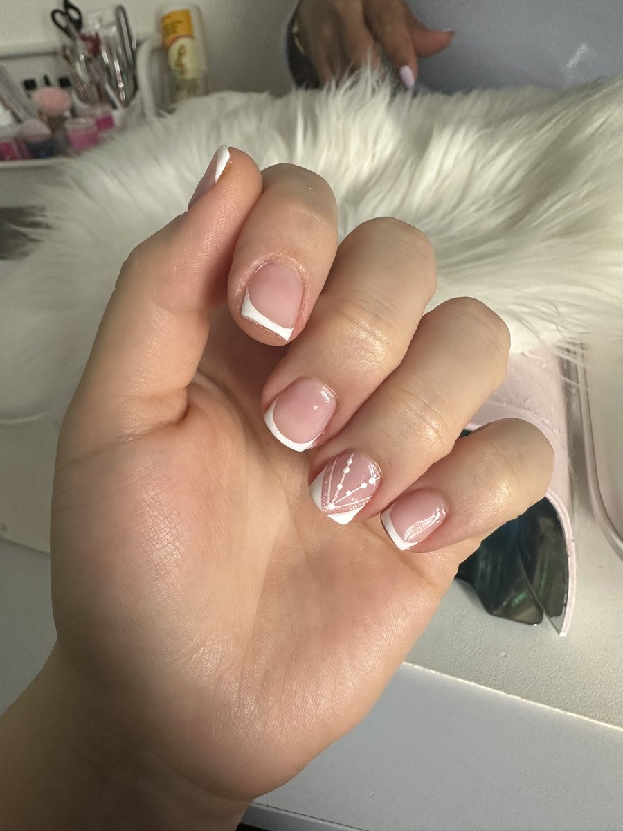 ExoticMary__'s tweet photo. And of course matching toes 😍 https://t.co/8q5yxX3sih