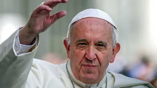 Suite à l'annonce de la triste nouvelle par le Vatican du rappel a Dieu du Pape François, je présente mes sincères condoléances à la Communauté catholique.
