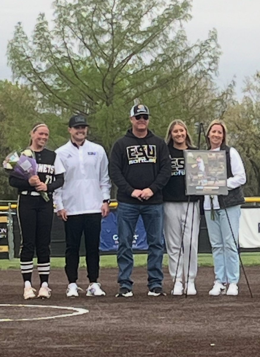 Jeremy VanAckeren (@jvanack) on Twitter photo I really hope that everybody can experience Senior Day at the collegiate level. Lots of memories and tears!! Thank you to all that made this past weekend special. We love ya Jayd. Good luck the rest of the season. <a href="/jaydavan_/">Jayda VanAckeren</a>
#StingersUp I really hope that everybody can experience Senior Day at the collegiate level. Lots of memories and tears!! Thank you to all that made this past weekend special. We love ya Jayd. Good luck the rest of the season. <a href="/jaydavan_/">Jayda VanAckeren</a>
#StingersUp