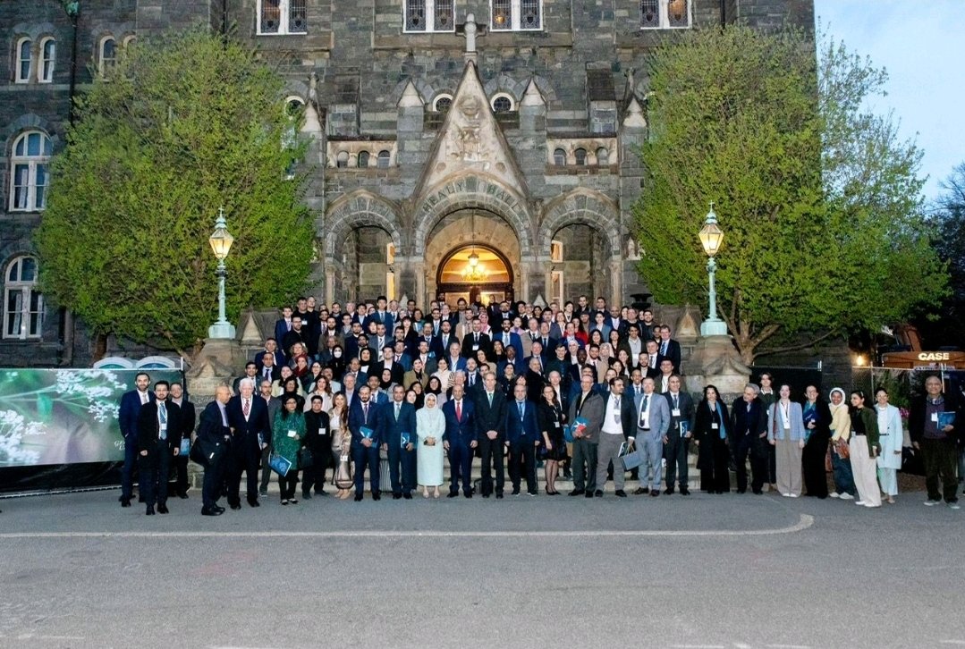 What do #MENA citizens really think — about governance, policy, &amp;reform? 

Honored to chair a workshop on #PublicOpinion in the #MiddleEast at the #Gulf Studies Symposium <a href="/Georgetown/">Georgetown University</a> with <a href="/TarikYousef/">Tarik M. Yousef</a> &amp; Michael Robbins. Many thanks to our speakers, audience &amp;host <a href="/Dr_DaniaThafer/">Dr. Dania Thafer</a>