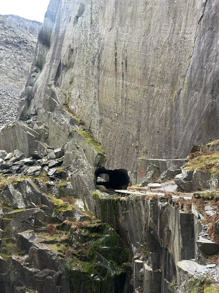 𝗖hristiano🏴 tweet media