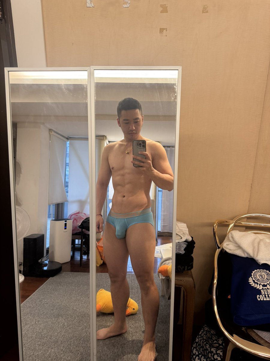 目前喜歡的內褲品牌
C-in2
2(x)it
Understand
2eros 
這幾個牌子 但是購買偏麻煩