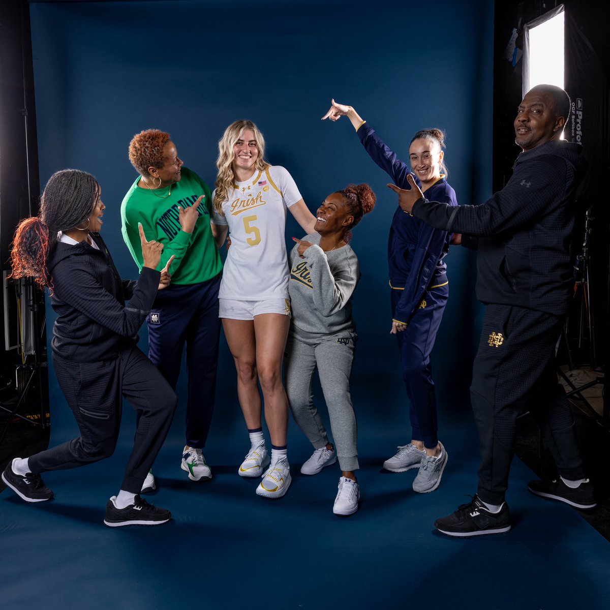 Bella Ragone (@bella_ragone07) on Twitter photo Thank you <a href="/ndwbb/">Notre Dame Women's Basketball</a> for an amazing Official Visit!! So appreciative of the staff and girls for making it an awesome experience:) ☘️☘️ Thank you <a href="/ndwbb/">Notre Dame Women's Basketball</a> for an amazing Official Visit!! So appreciative of the staff and girls for making it an awesome experience:) ☘️☘️