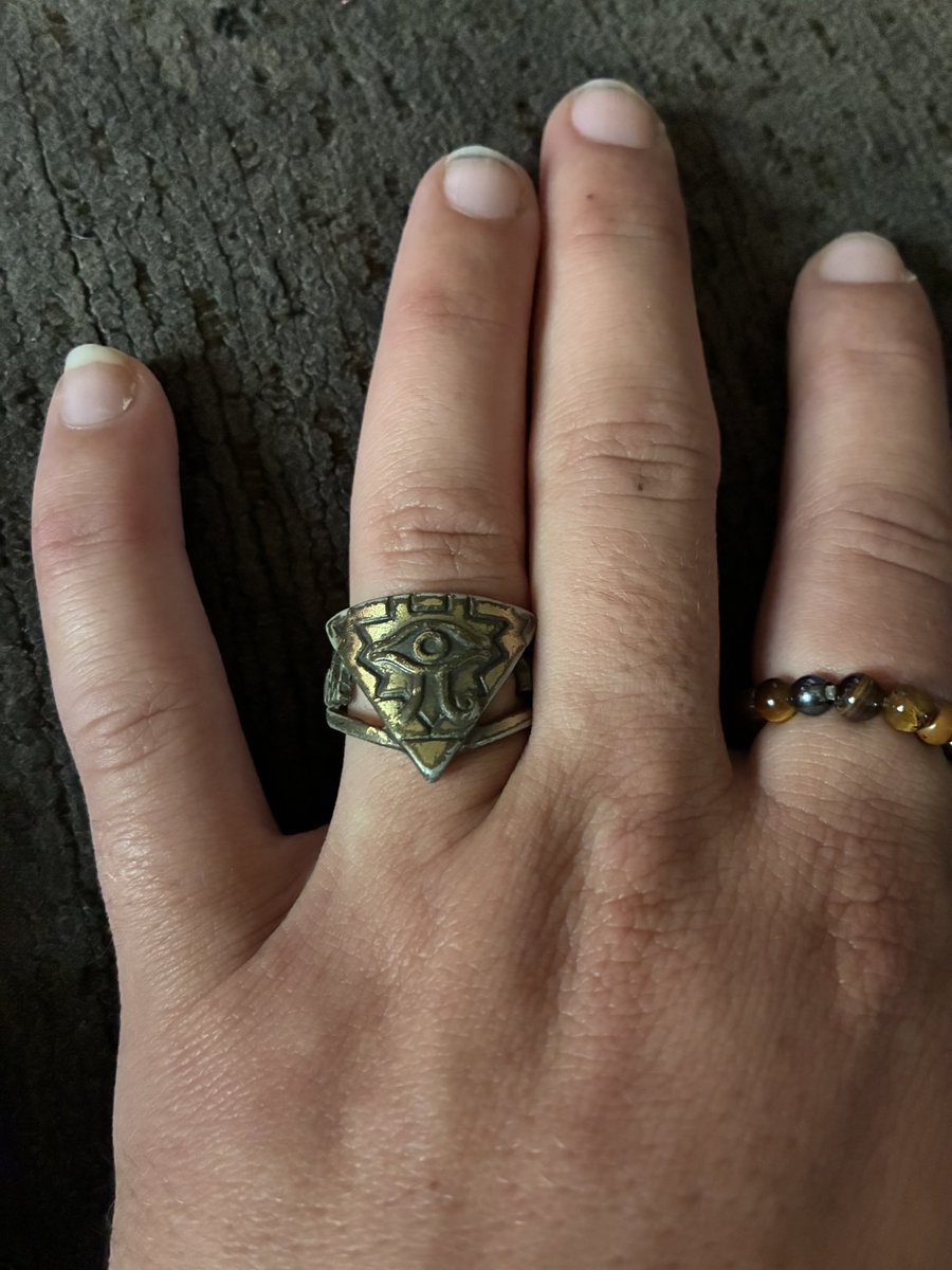 supdoe's tweet image. Found my super old #yugioh ring! Forgot this existed at one point.
