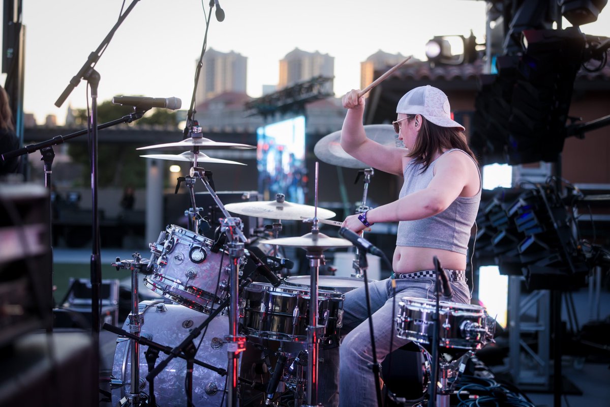 XILO 🦊🏳️‍⚧️ tweet media