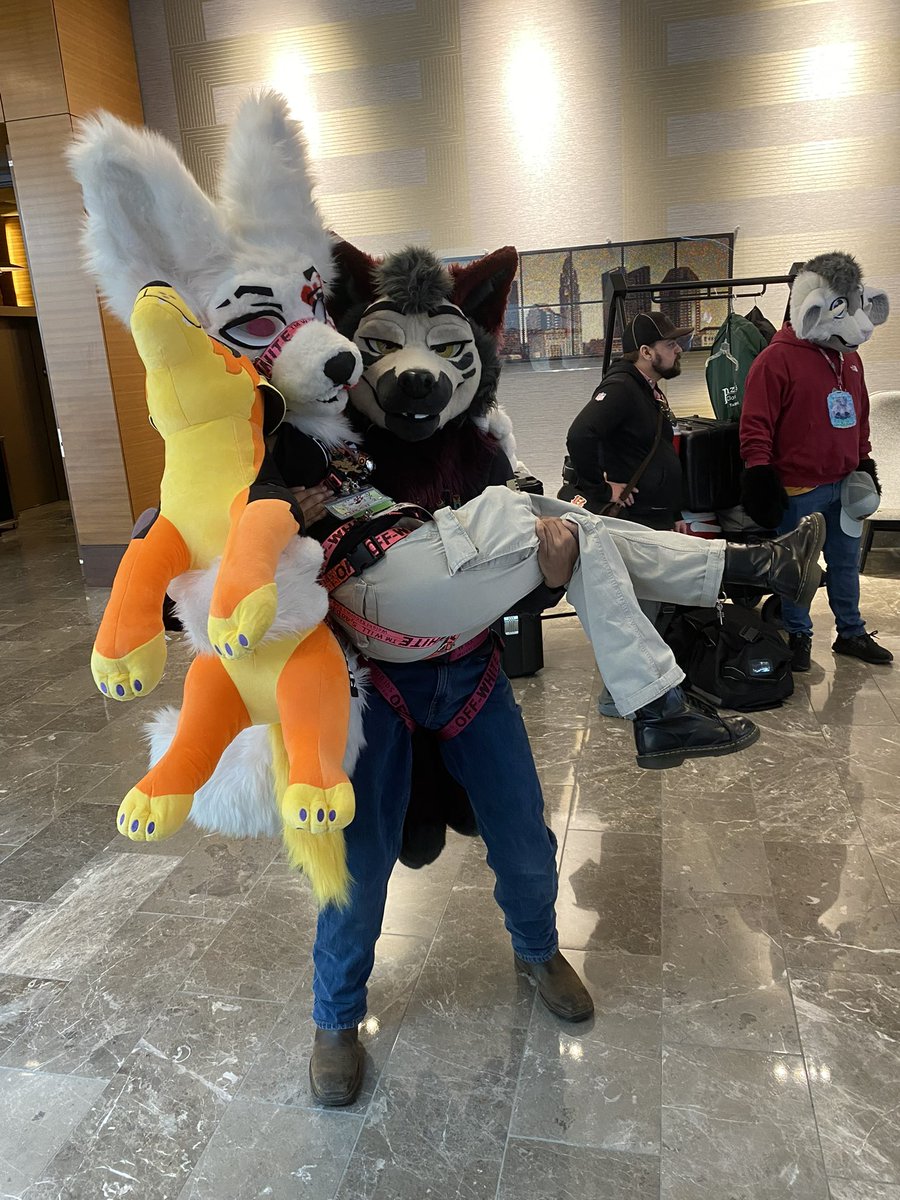Slaphappy_23's tweet image. For anyone wondering why I’ve been so happy recently ❤️