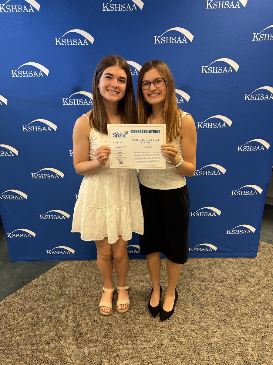 Congrats to the Rural KAY Club for receiving the Be The Spark Grant at the ⁦<a href="/KSHSAA/">KSHSAA</a>⁩ building this morning. Thanks to ⁦<a href="/MrsHaleySchmitz/">Mrs. Schmitz</a>⁩ and the other sponsors for all their hard work with our students.