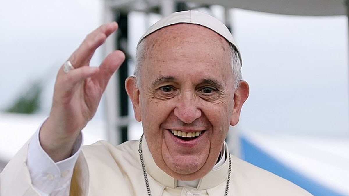 “Hoy nos despedimos de un gran líder espiritual, el Papa Francisco. Su legado de humildad y compromiso con los más vulnerables permanecerá en nuestros corazones. Que en paz descanse este hombre que nos inspiró a seguir el camino de la solidaridad y el amor al prójimo.”