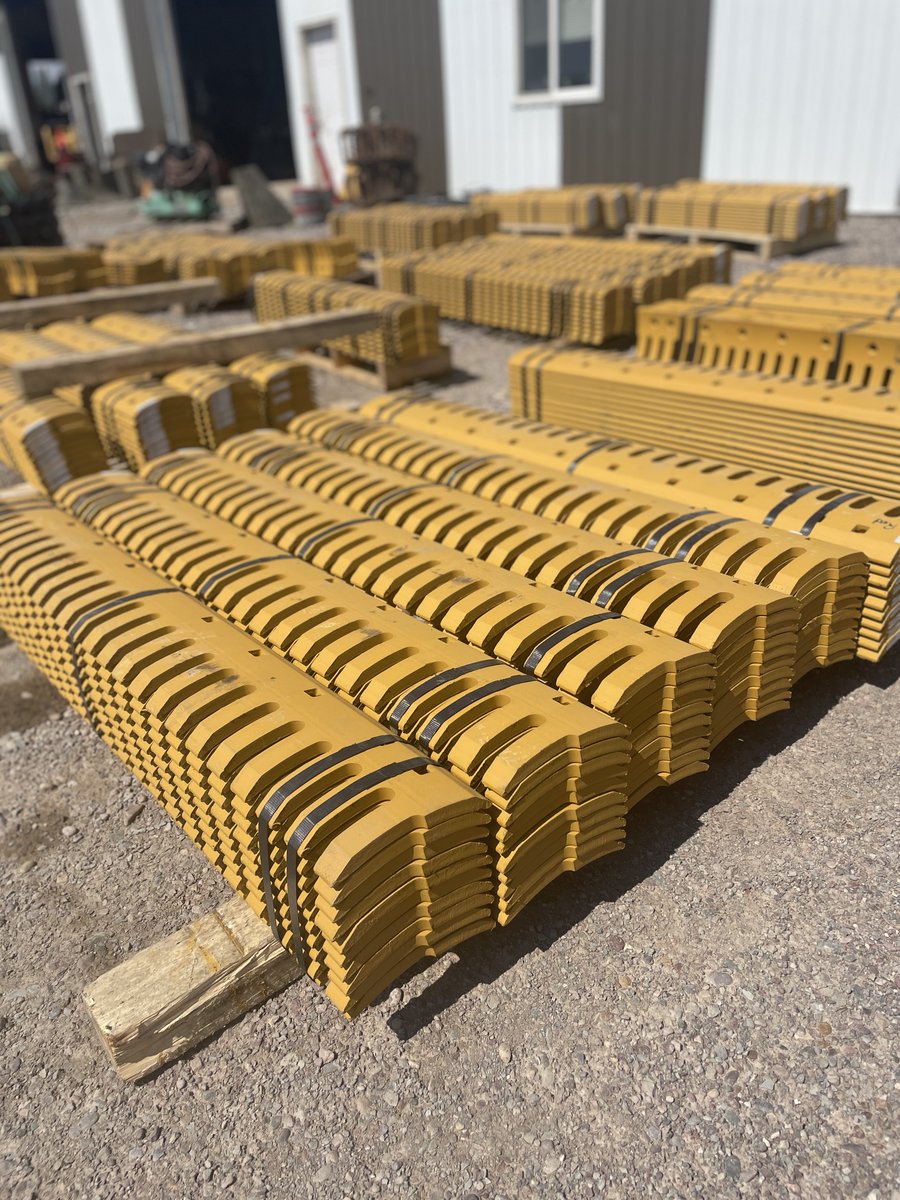 Need cutting edges for your equipment? 🛠️
Reddig Equipment offers a wide variety for loaders, dozers, graders &amp; more. Durable. Reliable. Ready to work.
📞 Get in touch &amp; gear up for the job!
#ReddigEquipment #HeavyEquipment #CuttingEdges