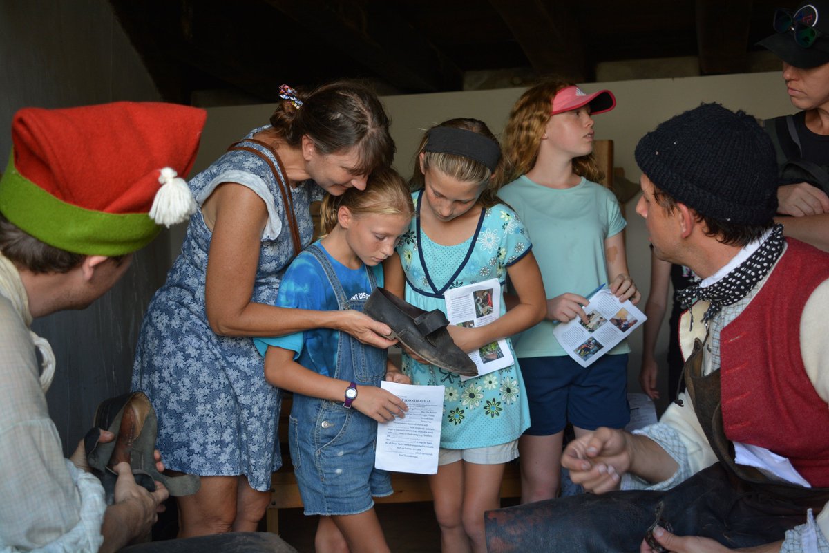 Attention Homeschoolers! Fort Ticonderoga will host our Annual Homeschool Day on Friday, September 5, 2025. Hands-on programming takes place throughout the day with historic trades, demonstrations, &amp; more! fortticonderoga.org/ft_events/home… #Adirondacks #FortTiconderoga
<a href="/HipHmschoolMoms/">Trish</a>