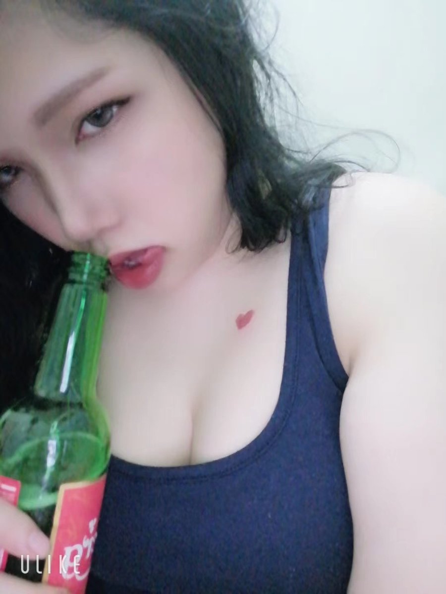 吸管那么细 真的很难享用
你懂我的