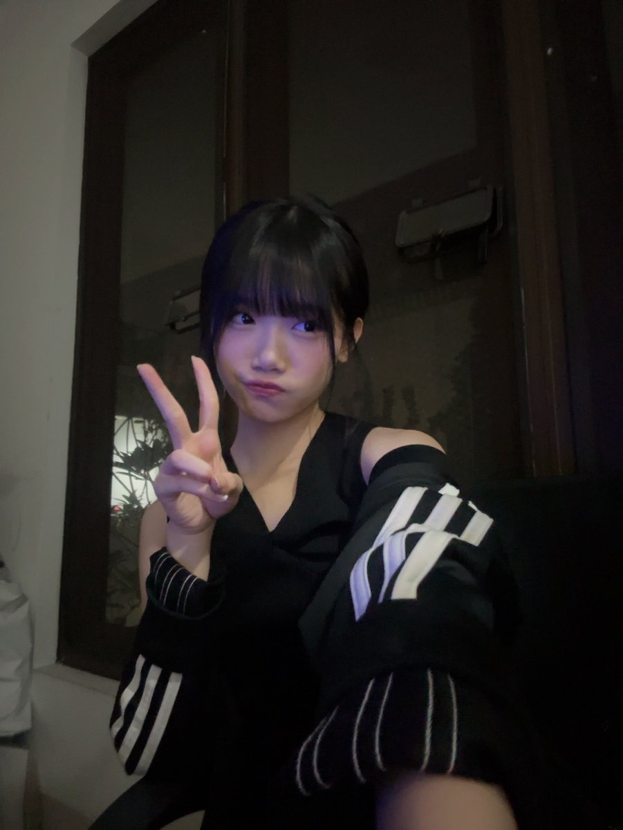 Kimmy_JKT48's tweet photo. maaci VC bulan iniiii!!! uhuy 😚💜 https://t.co/rlegdUajkT