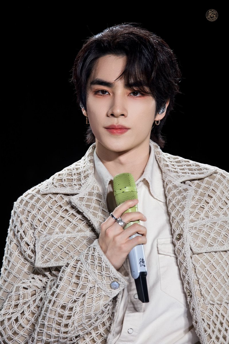 Jsababy's tweet image. 20250419

龙乐无界超级城市音乐节

#肖俊 #XIAOJUN #샤오쥔
#WayV #威神V  #シャオジュン