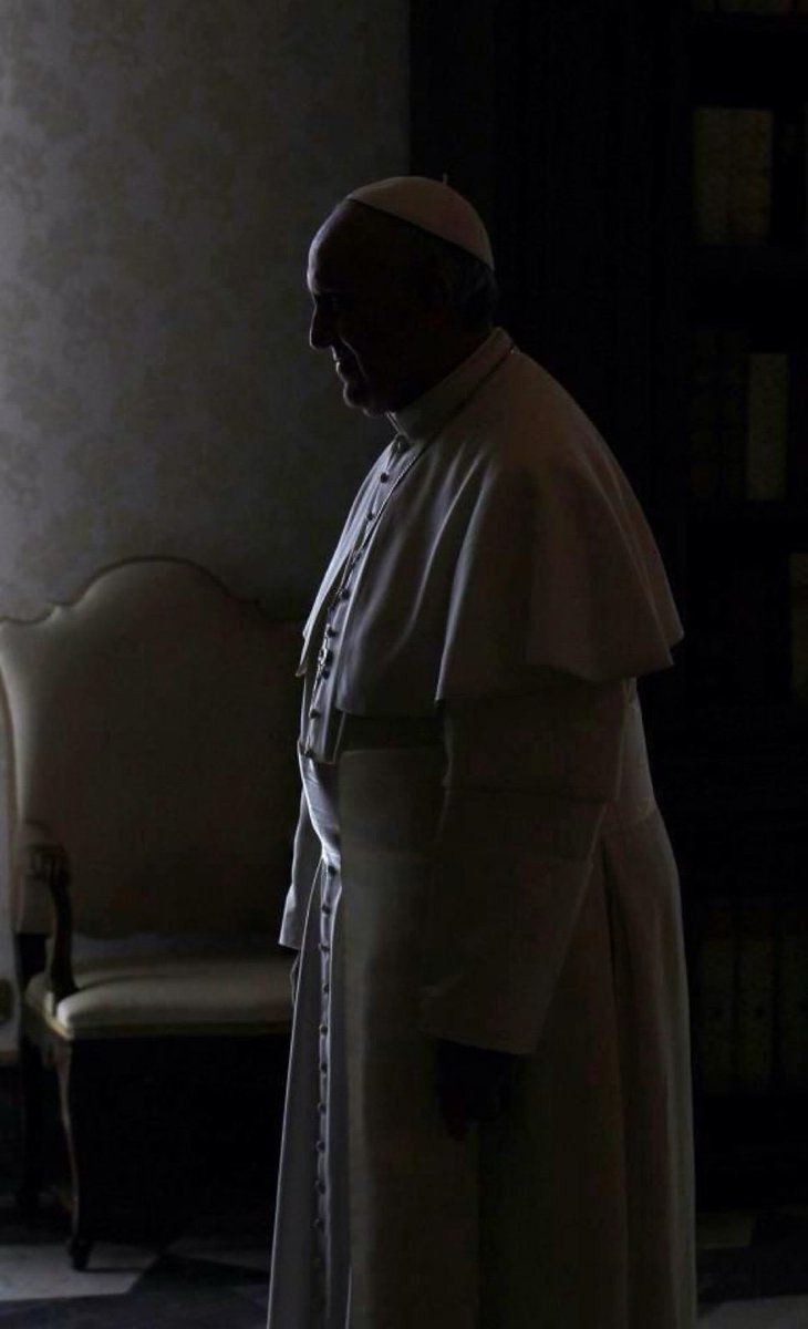 bratmargo's tweet photo. que Dios se apiade del alma del Papa Francisco.

ojalá que el próximo Papa sí sea católico y no aleje a más cristianos de la Iglesia Católica. https://t.co/cBJCekQ4rW