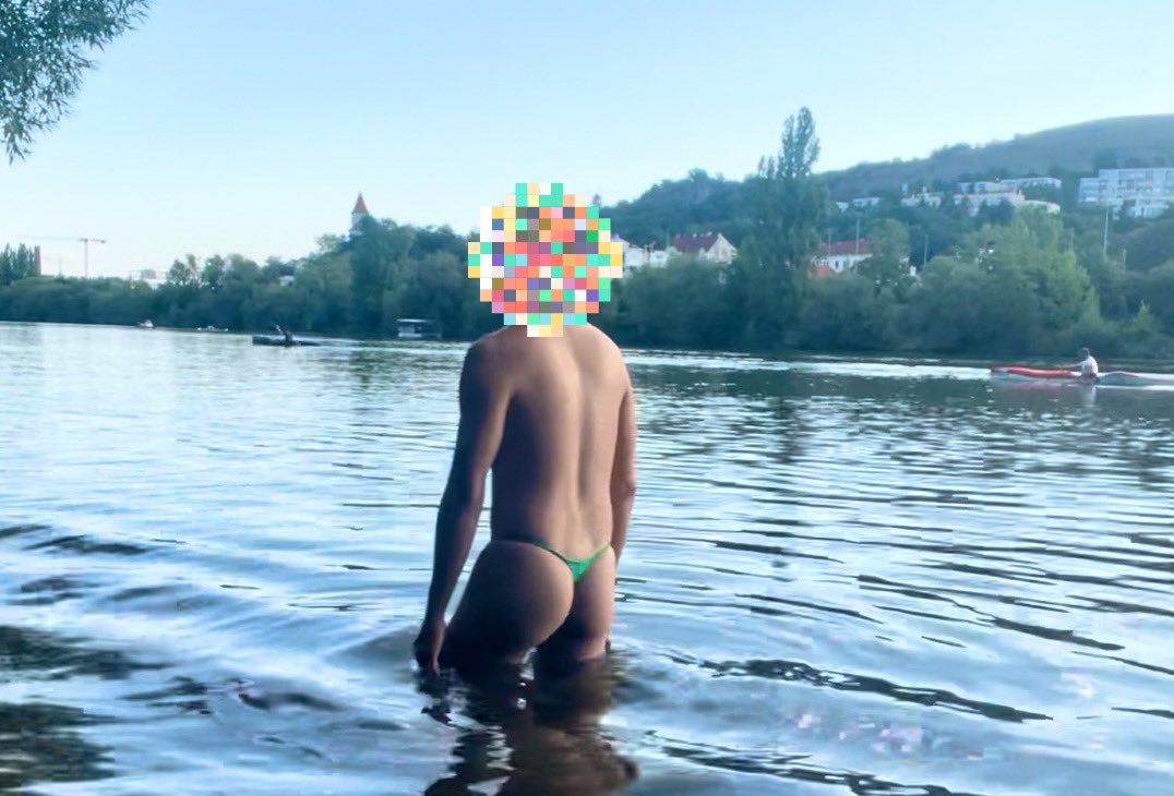 thong695's tweet photo. https://t.co/5hEb4BVAVl