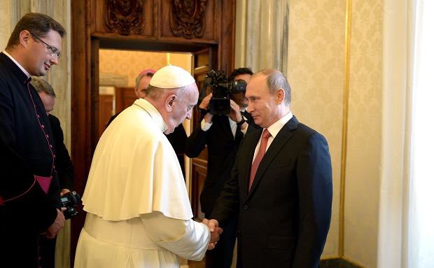 Papież z tym Putinem tak samo jak Tusk. C’nie pisie?