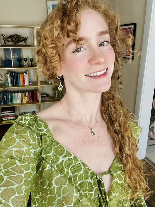 Watch Amy Ginger Hart's leaked NSFW photo on TwXstars