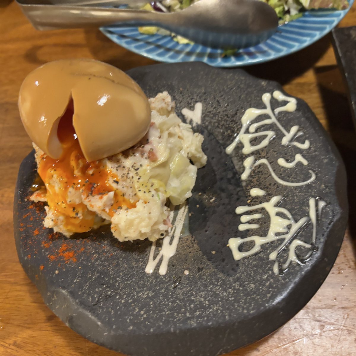 pndcat's tweet image. 松山から帰宅しました！ RubyKaigi 2025楽しかった〜〜〜（写真はスタッフ打ち上げで突然出てきた感謝 on Railsポテサラ
#rubykaigi