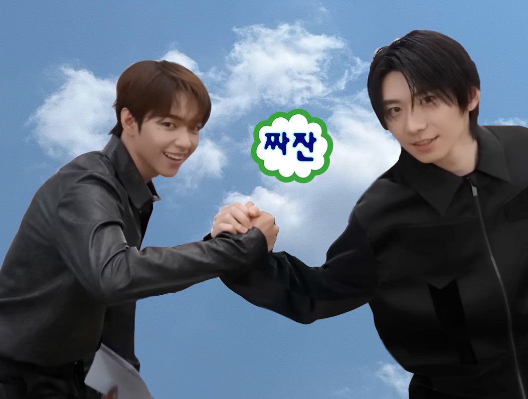 흐흐 생축

#AHOF #아홉
#HAN #박한
#JL #제이엘