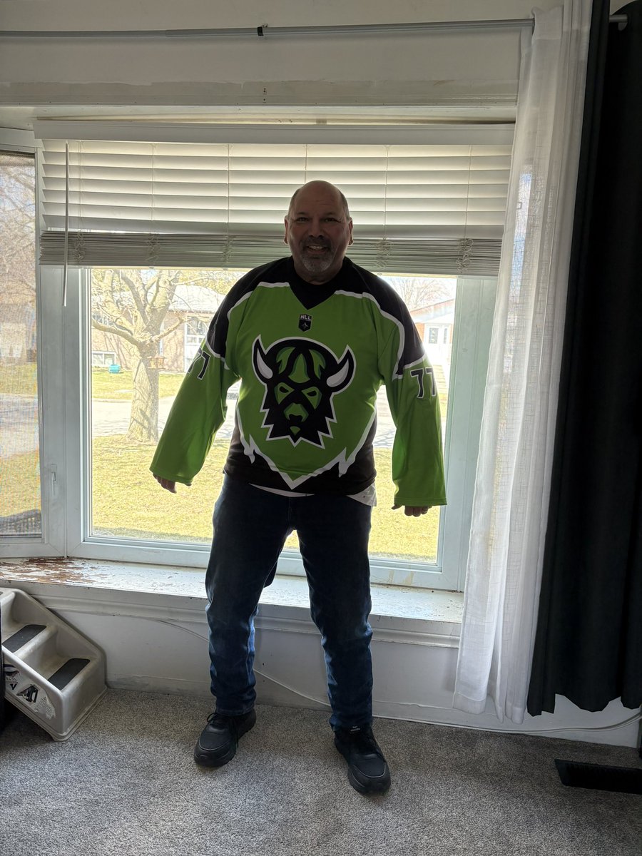 Barn10Jim's tweet photo. @SaskRushLAX all set for playoffs in Trenton, Ontario. GO RUSH!!! https://t.co/uNKblGCGzr