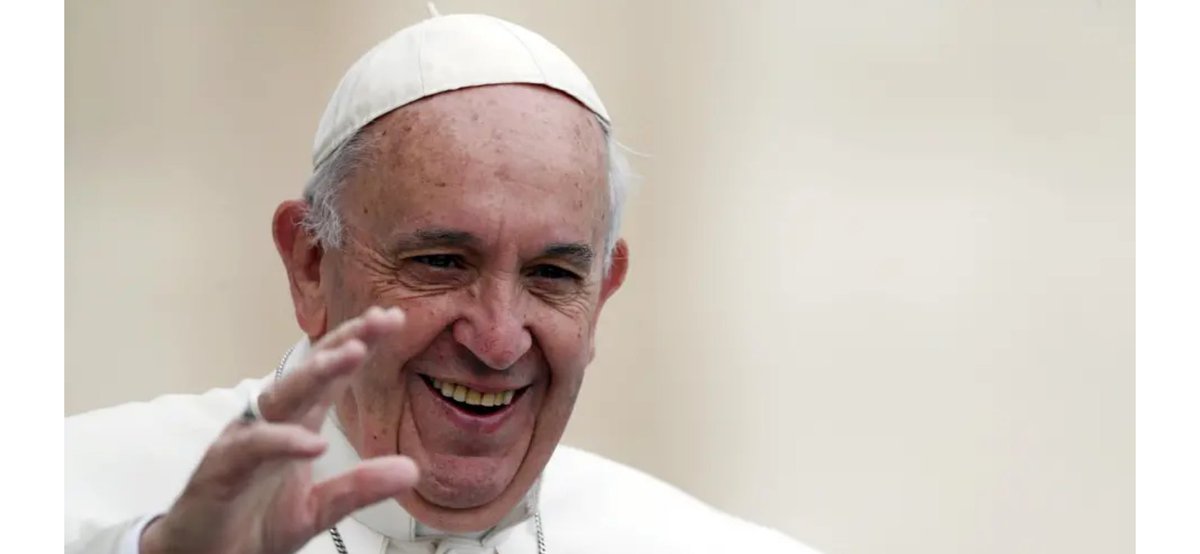 We pray for the repose of the soul of Pope Francis. Eternal rest grant unto him, O Lord, and let perpetual light shine upon him. May he rest in peace.