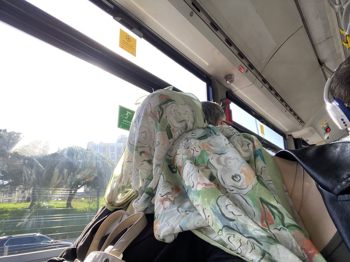 Bir tane freshli arkadaşınız olsun
<a href="/freshscarf/">Fresh Scarfs</a>