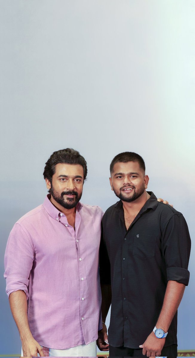 VIJAY KUMAR【ツ】 (@vijaykumar_45) on Twitter photo •Meeting the person I've admired from a far felt like a Spark of Magic in real life:-an unforgettable moment where Dreams met Reality... <a href="/Suriya_offl/">Suriya Sivakumar</a> 🫴🖤
🔻
Love u na😍
14/4/25
#Suriya
#RetroFromMay1 •Meeting the person I've admired from a far felt like a Spark of Magic in real life:-an unforgettable moment where Dreams met Reality... <a href="/Suriya_offl/">Suriya Sivakumar</a> 🫴🖤
🔻
Love u na😍
14/4/25
#Suriya
#RetroFromMay1