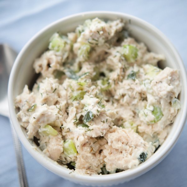 CarriesExpKtchn's tweet image. Homemade chicken salad with fresh tzatziki sauce made with Greek yogurt, English cucumbers and fresh dill is delicious, quick and easy!

Recipe: carriesexperimentalkitchen.com/tzatziki-chick…
#chickensalad
