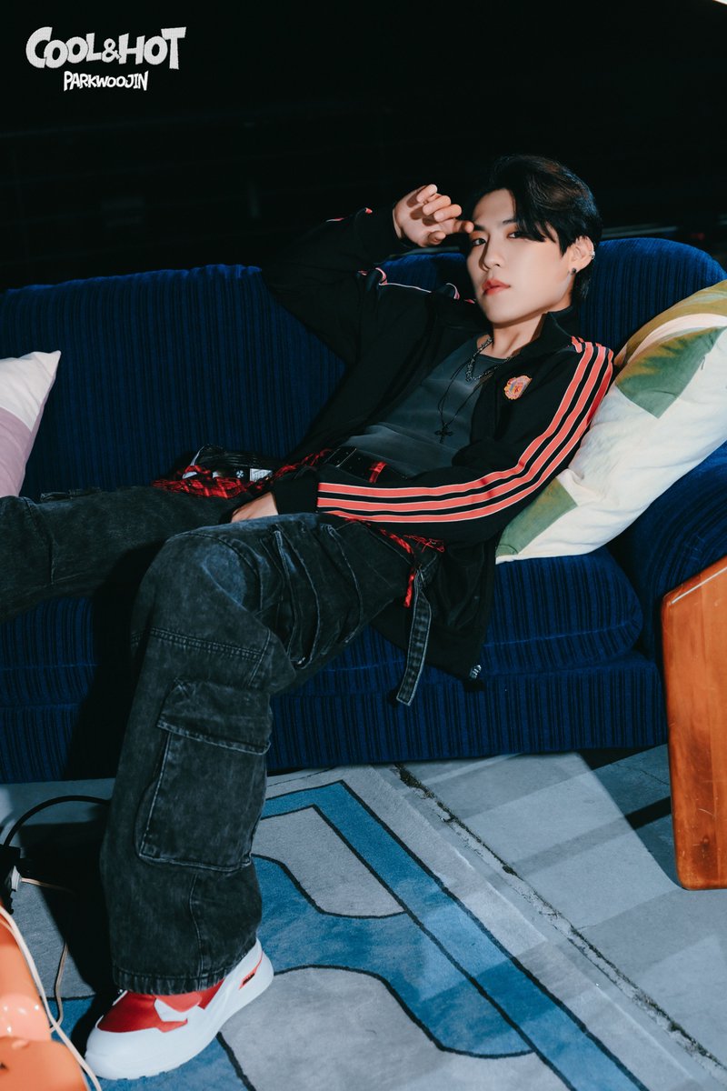 AB6IX tweet media