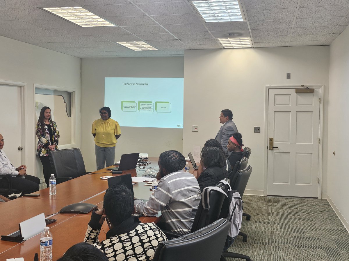 Thank you M&amp;T Bank, Bridging Virginia, and Henrico EDA for working with SCORE Richmond to sponsor an outstanding workshop entitled Accessing Capital for Business Growth. Small business owners from the greater Richmond area gained valuable insights into... richmond.score.org