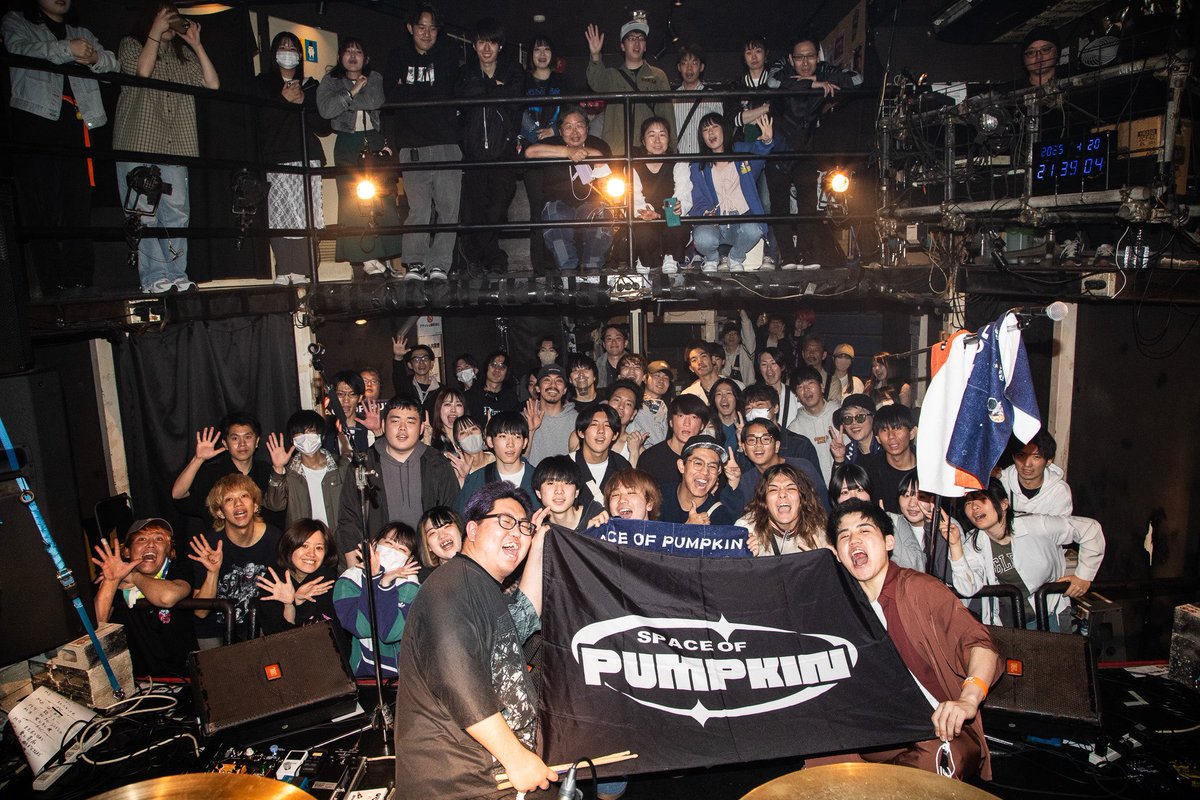 tomokeyono's tweet photo. 2025.04.20 (SUN)
「スペパンpre.スリーマン 〜”グッバイ”、また会う日まで〜」
at LIVE labo YOUOGI

取り急ぎ、集まってくれたみんなありがとう！

これからじっくり、思い出を話すね^ ^ https://t.co/r8So0adeEe