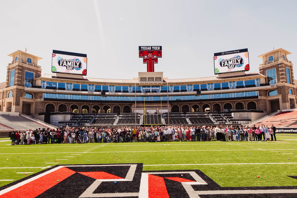 Preslee Quisenberry๐ต (@presleequiz) on Twitter photo Our Spring Football Family Day was a success! ๐โค๏ธ๐
<a href="/TexasTechFB/">Texas Tech Football</a> had the pleasure of hosting our staff and player families this Easter Sunday for tours, a church service, lunch, and an easter egg hunt.
A day well spent with FAMILY - blessed to be a part of it. #WreckEm Our Spring Football Family Day was a success! ๐โค๏ธ๐
<a href="/TexasTechFB/">Texas Tech Football</a> had the pleasure of hosting our staff and player families this Easter Sunday for tours, a church service, lunch, and an easter egg hunt.
A day well spent with FAMILY - blessed to be a part of it. #WreckEm