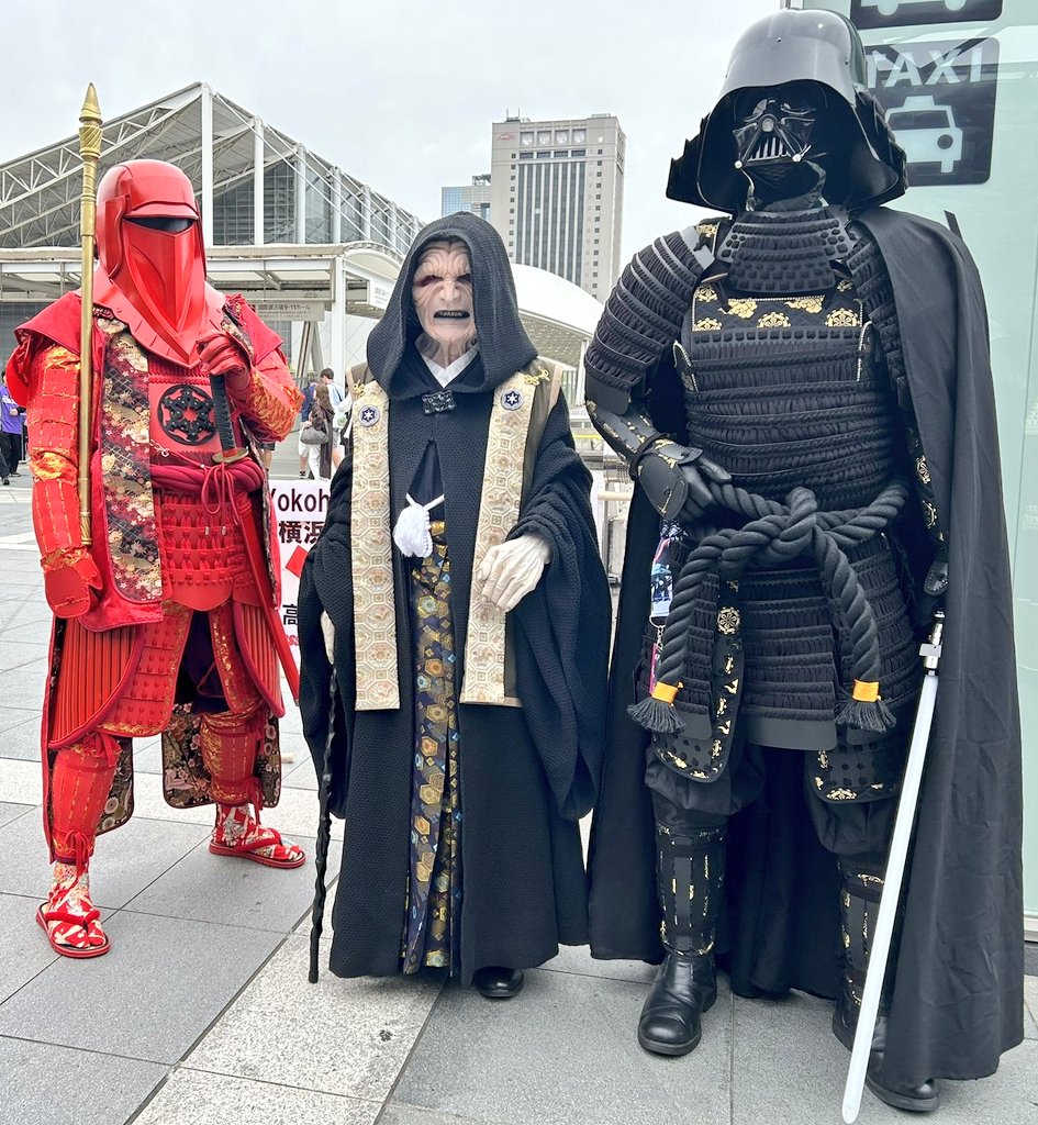 #StarWarsCelebration 
 #StarWarsCelebration2025 
 #StarWarsCelebrationJapan 
 #スターウォーズセレブレーション2025 
 #スターウォーズセレブレーションジャパン
#SWCJ2025
いつもの３人で、和装あわせ💓
写真📷を求めて下さる方達の数が凄かった😲💦
ご一緒させて戴き、ありがとう御座いました🙇