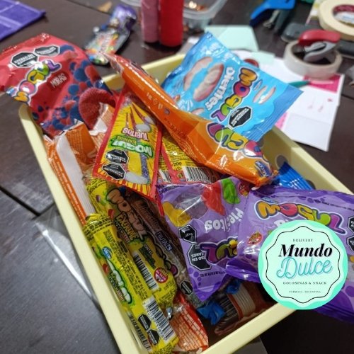 DMundodulce's tweet photo. ✨🍭 ESTAMOS ATENDIENDO🍭✨ todos los días desde las 08 a 00 hs. Envíos/ retiro en puerta, efectivo/ mercado pago. https://t.co/QgeeOBjfSH