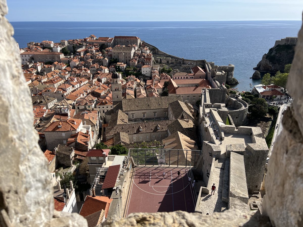 Simon Calder tweet media