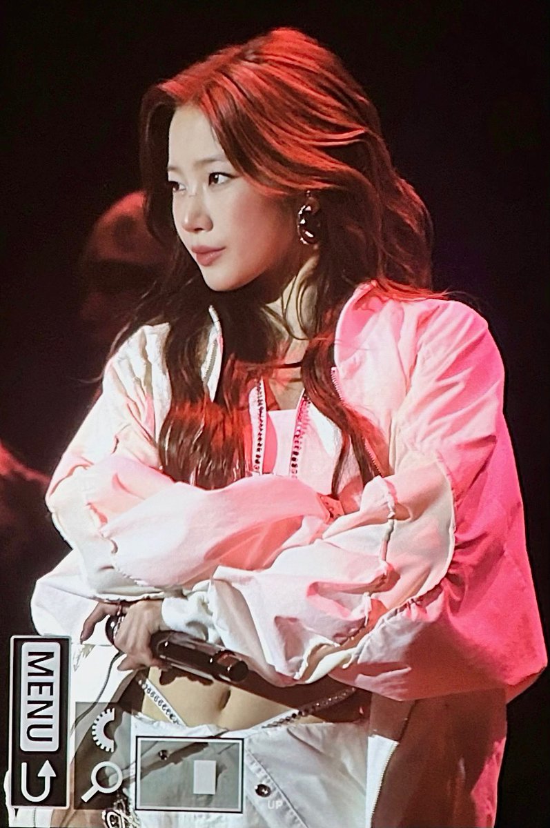 250420

#르세라핌 #LE_SSERAFIM  
#카즈하 #KAZUHA