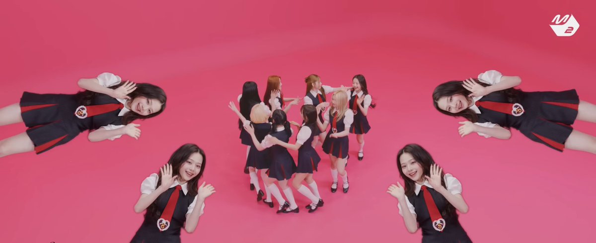 wonee012's tweet photo. 유니스와 무브 투 퍼포먼스 완전 SWICY하잖아요😍🥵 완벽한 카메라 무빙과 유니스 멤버들의 무브 너무너무 좋네요🥹 3분 20초로 행복해지는 법✨특히 윙크공주 서원이의 다양한 표정연기를 볼 수 있어서 행복했어요 유니스 그리고 MPD가 너무 최고인데 우뜨카라고,,!!!🥺
#MOVE_TO_PERFORMANCE_유니스 https://t.co/Gro5WficNG