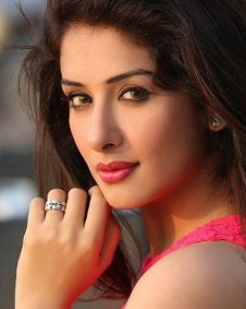 FunPlanet365's tweet image. #CelebsCombo #StarContent
Rakul Preet Singh 
Sameeksha Singh
Eisha Singh
Sudeepa Singh