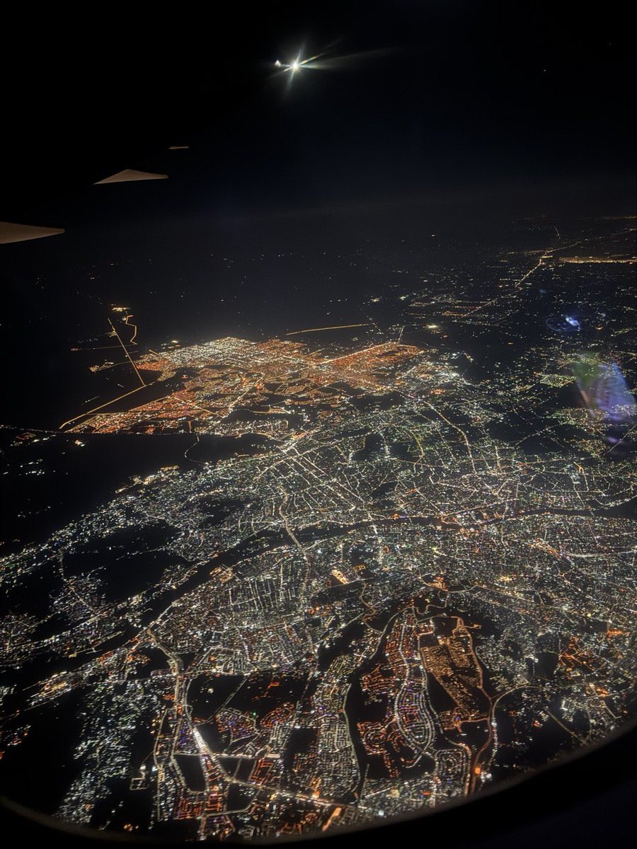 <a href="/antonohaio/">PhD Бля водній чіп накрився🇺🇦</a> Нічний Київ прекрасний 🔥