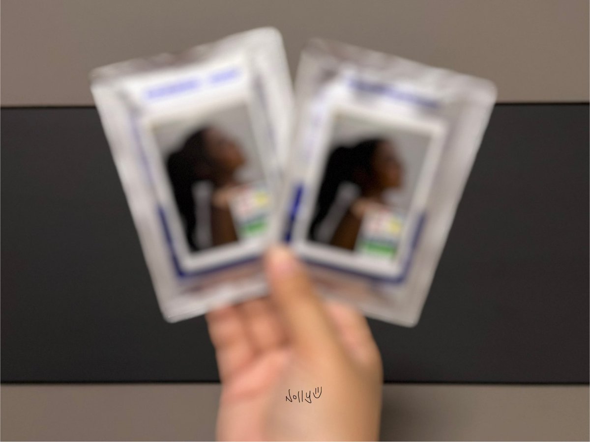 NollyMunchkins's tweet image. 🌻GIVEAWAY🌻
2025 FAYE FAN MEETING IN PHNOM PENH
- Begin Again

-Photo Strip-
-Photo Cards-

+*Secret item*
(Gives you warmth and help in time of need)

📅: 26 April 2025
📍: Aeon Mall Sen Sok City

#BeginAgain
#FayePeraya 
#FayeFMinPP
#FayeBeginAgainFMinCambodia
#Codex