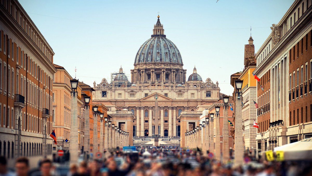Vatican Promises Next Pope Will Be A Woman Of Color buff.ly/ovxNICS