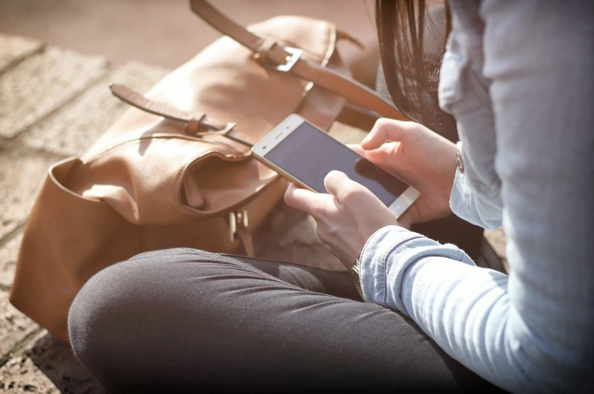 Start your Monday on a positive note 🌞 Remember, you're not alone. For mental health or addiction support, call Rutgers UBHC Access Center at (800) 969-5300. Help is just a phone call away. 💙 #MentalHealthMatters #YouAreNotAlone