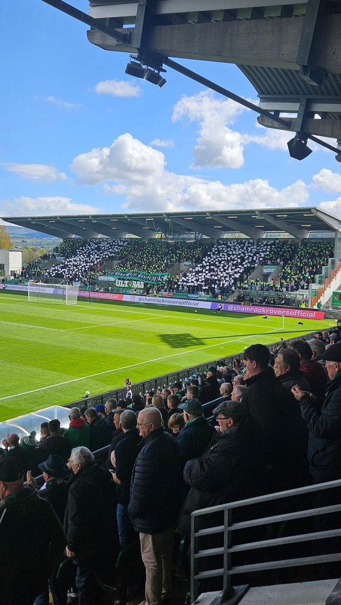 Great show in the South Stand 🙌☘️