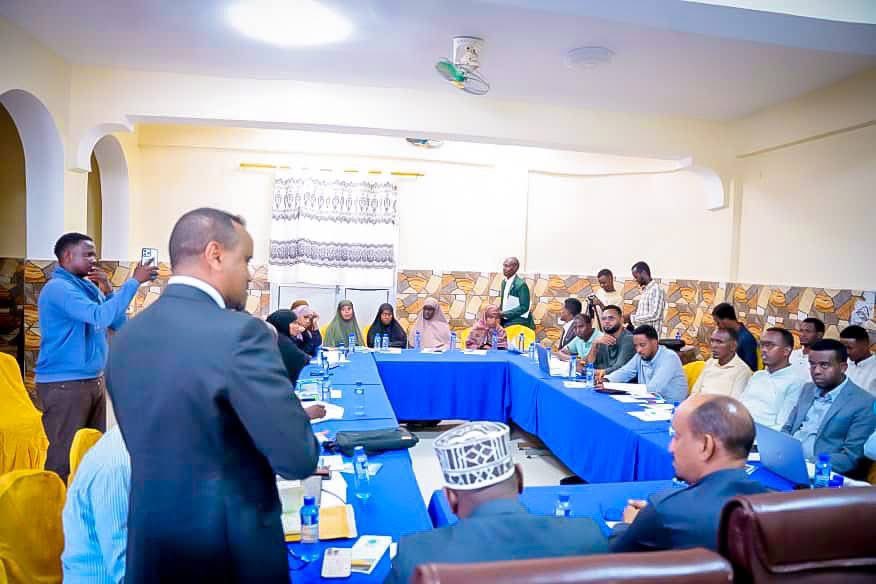 Baidoa Municipality Southwest State of Somalia (@baidoamunicipal) on Twitter photo 21 April 2025 The mayor of Baidoa <a href="/Abdullahiwatiin/">Mayor Abdullahi Ali Watiin</a> held a meeting today with community leaders and stakeholder ministers to discuss regulations for the Land Dispute Tribunal (LDT). This collaboration aims to improve the resolution process for land disputes and land registration 21 April 2025 The mayor of Baidoa <a href="/Abdullahiwatiin/">Mayor Abdullahi Ali Watiin</a> held a meeting today with community leaders and stakeholder ministers to discuss regulations for the Land Dispute Tribunal (LDT). This collaboration aims to improve the resolution process for land disputes and land registration