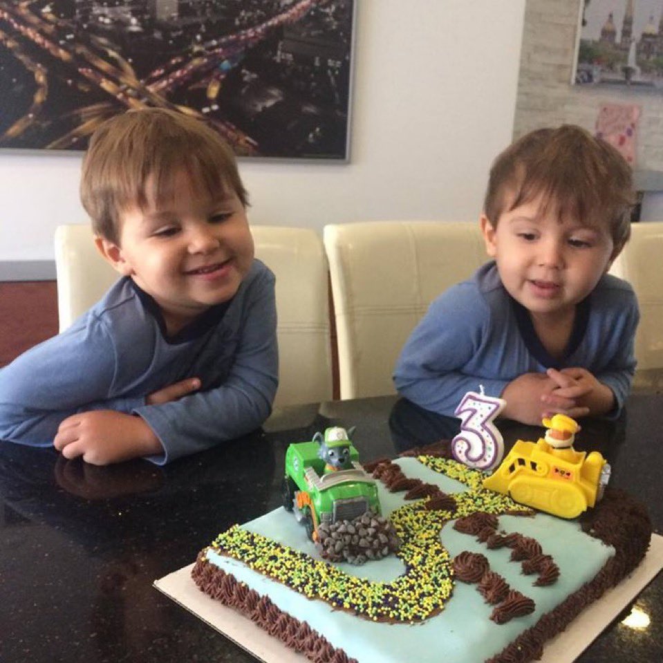 katebthinker's tweet photo. ⋆˚꩜｡ — her baby boys https://t.co/1FV3c16yw7