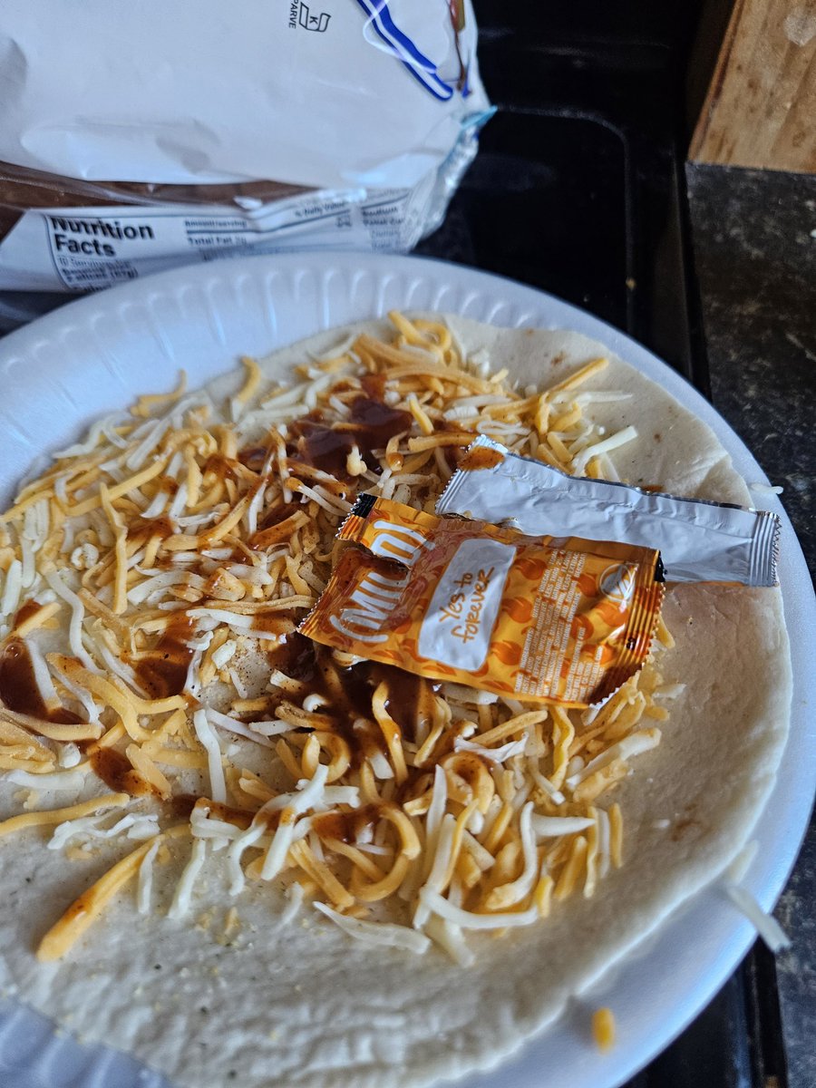 quesadilla equivalent to <a href="/hasanthehun/">hasanabi</a> content

#facts
